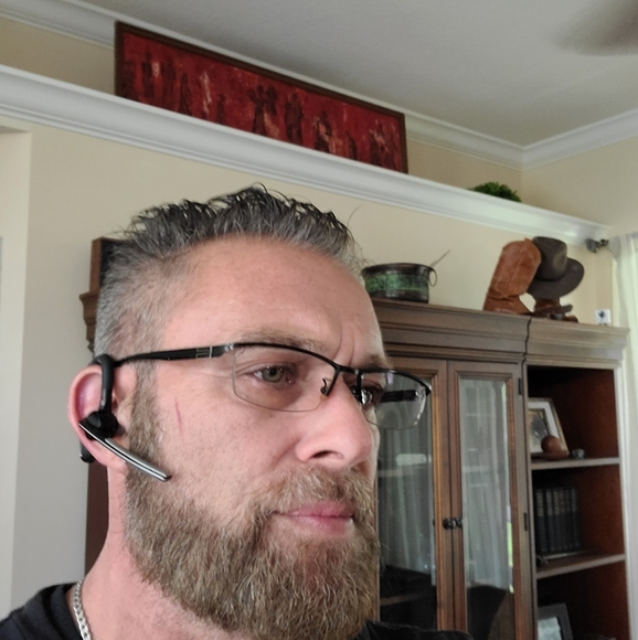 Meet your Posher, Harris - Picture 1 of 1